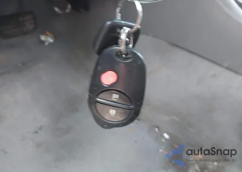 2010 Toyota Tacoma из США, поврежденный, VIN 5TETX4CN7AZ741674